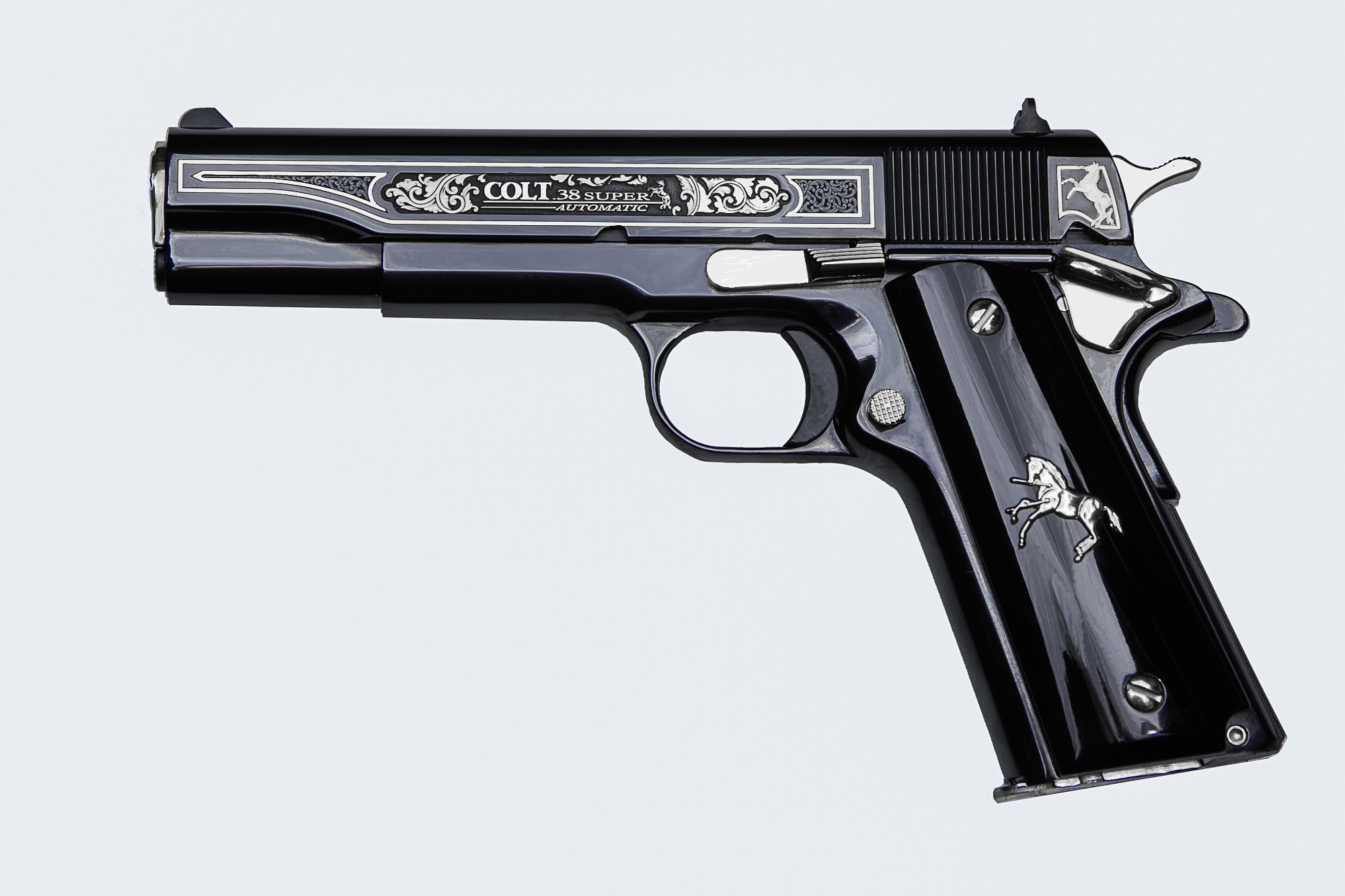 1911 OSCURO Y PLATA 38SUP